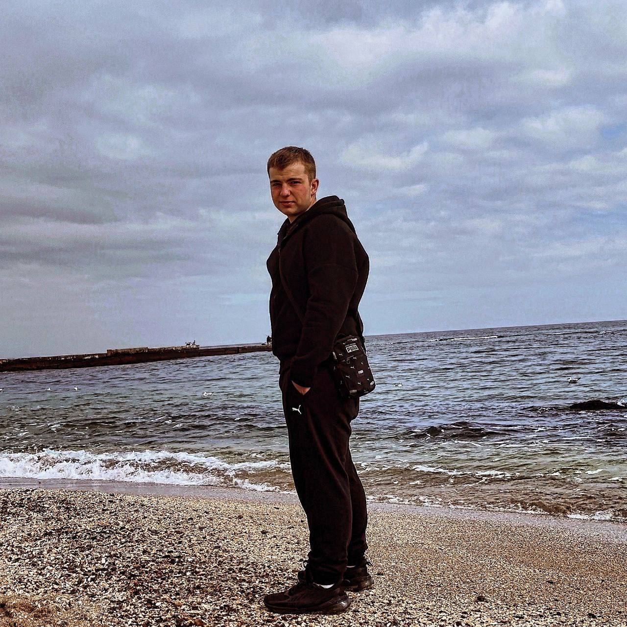 Останній учасник